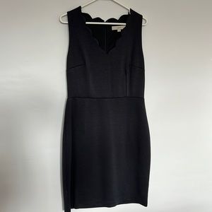 Brand new size 6 Loft dress with scalloped neckline